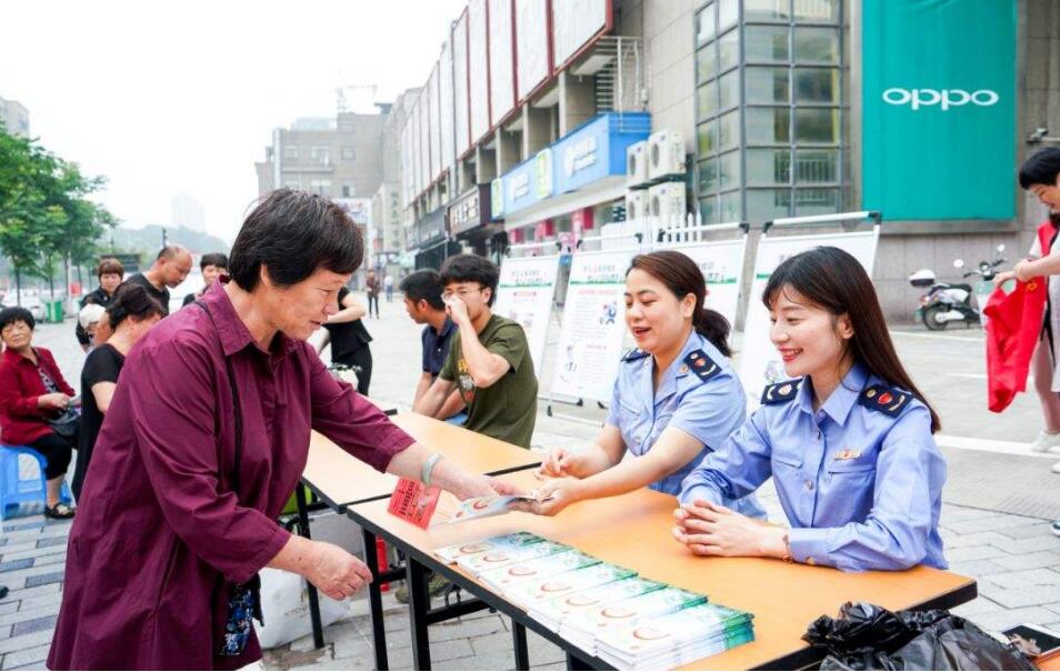 世界计量日电力内部人员带您走进智能电表